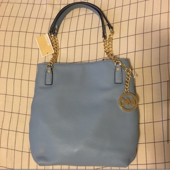 Michael Kors summer blue chain link crossbody - NWOT - Picture 2 of 7